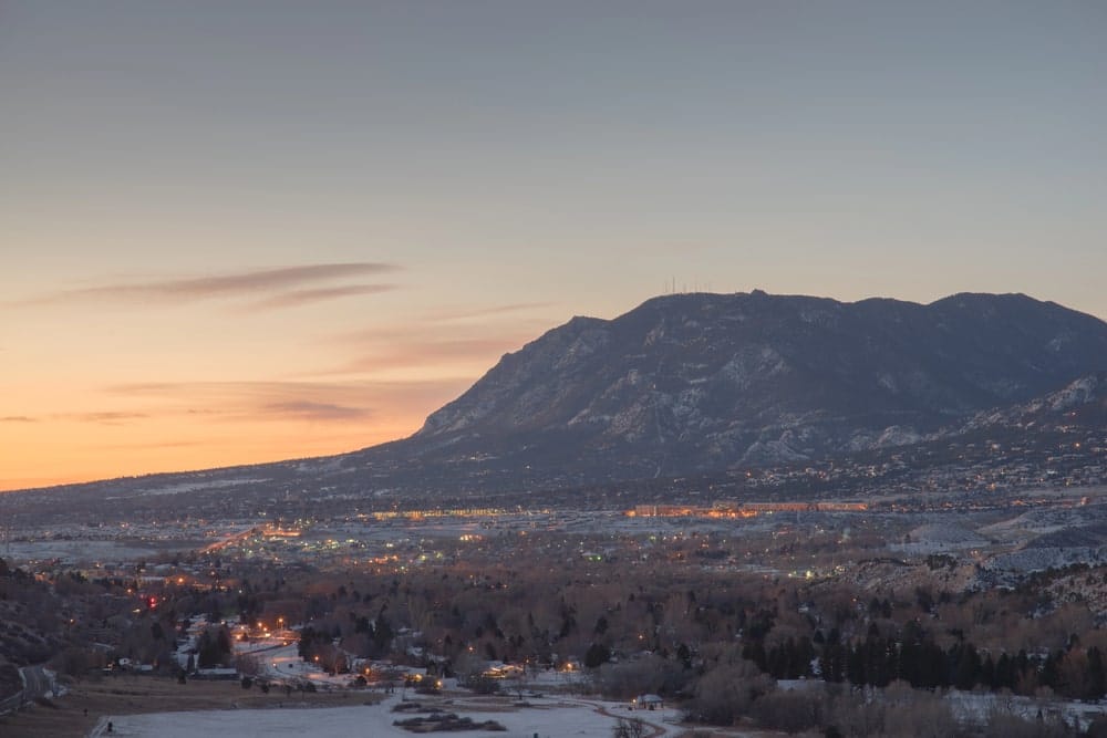 Cheyenne canyon best photo spot colorado springs near me