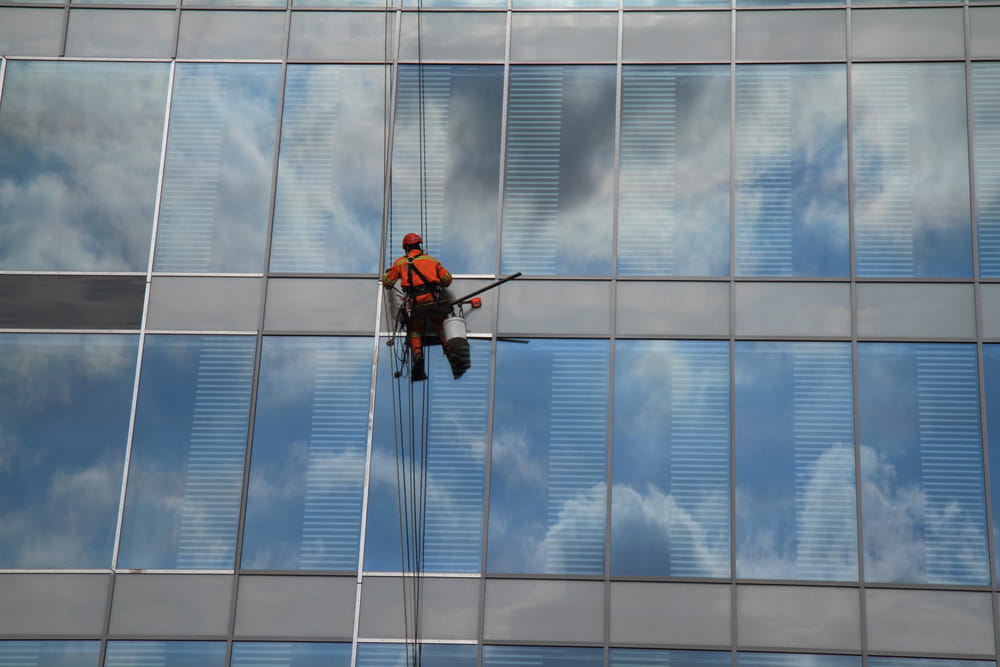 Commercial window cleaning maintenance